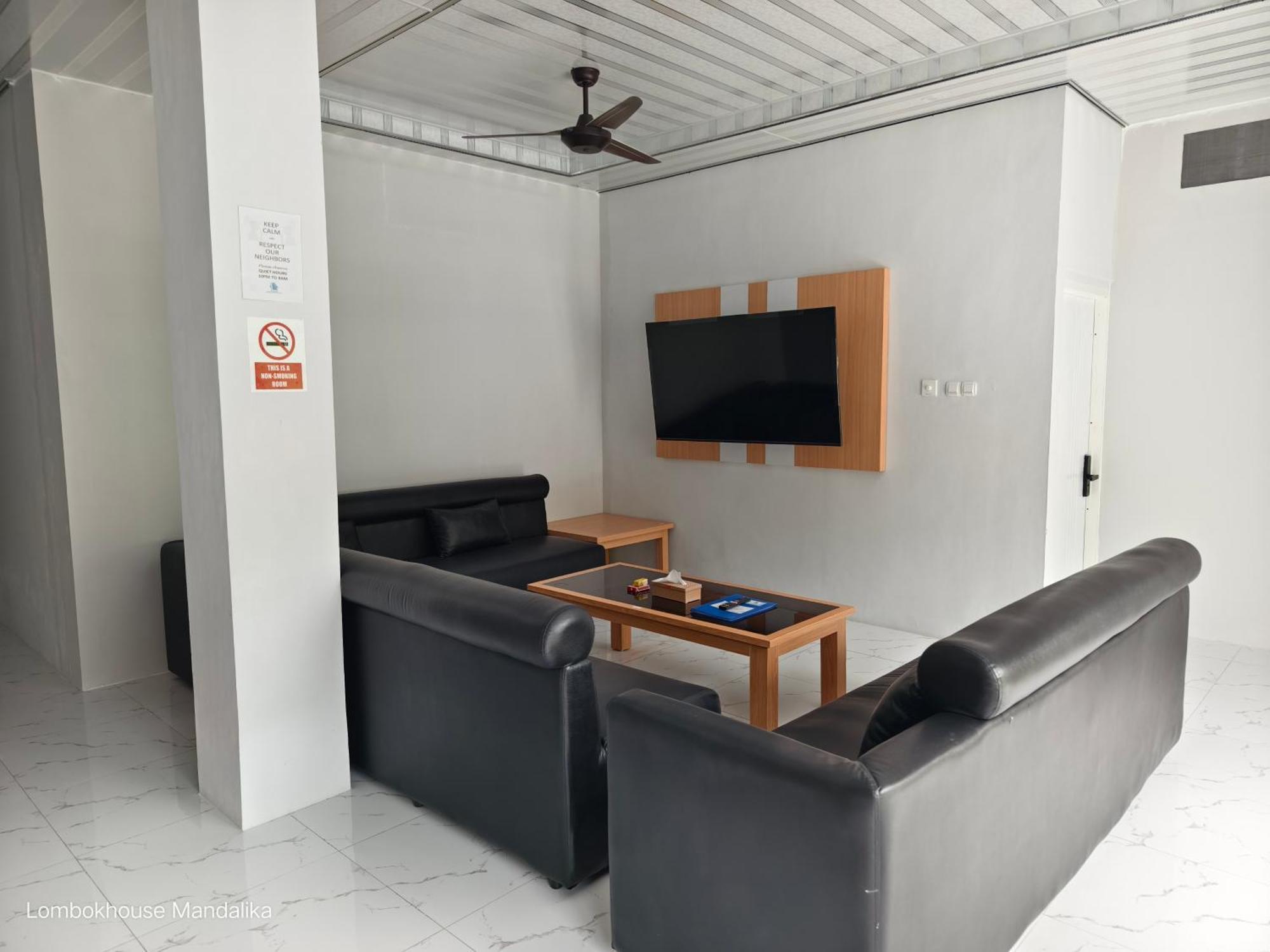 Lombokhouse Mandalika Hotel Kuta  Bilik gambar